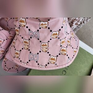 The Gucci x Pikarar NWT Leather Trim Pink Canvas Bucket Hat size L
